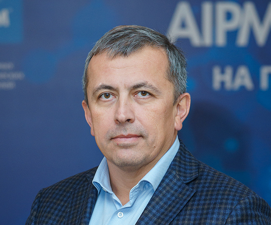 Артур Валиев